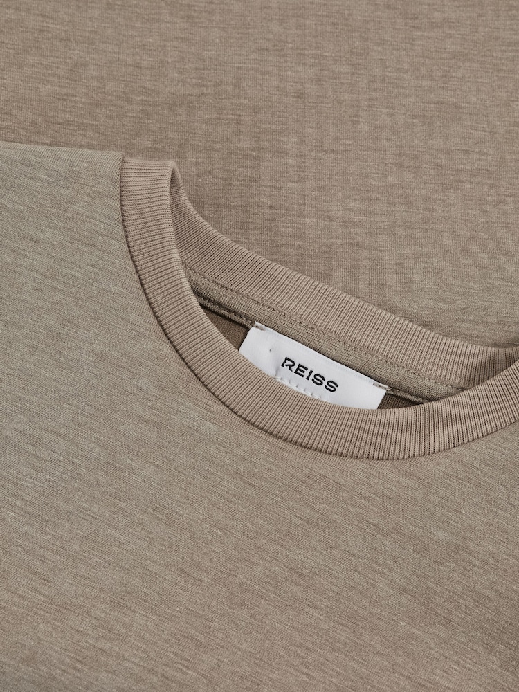 Reiss Taupe Brown Bradley 9-13 yrs Interlock-Jersey Crew-Neck T-Shirt - Image 4 of 4