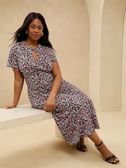 Lipsy Robe mi-longue imprimée en jersey à manches courtes avec trou de serrure - Image 3 of 4