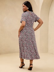 Lipsy Robe mi-longue imprimée en jersey à manches courtes avec trou de serrure - Image 4 of 4