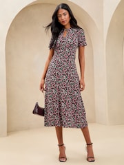 Lipsy Pink Ditsy Petite Printed Short Sleeve Keyhole Jersey Midi Dress - Image 3 of 4