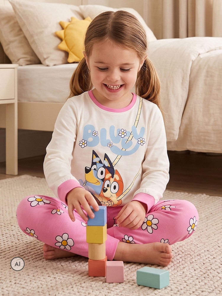 Character Pink Bluey & Bingo Pyjamas Dressing Gown Set - Image 11 of 11 Character Pink Bluey & Bingo Pyjamas Dressing Gown Set - Image 11 of 11