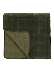 Gallery Home Green Cotton Velvet Quilted Bedspread - Image 4 of 4