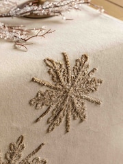 Gallery Home Cream Deco Luxe Snowdrop Table Runner - Image 3 of 4