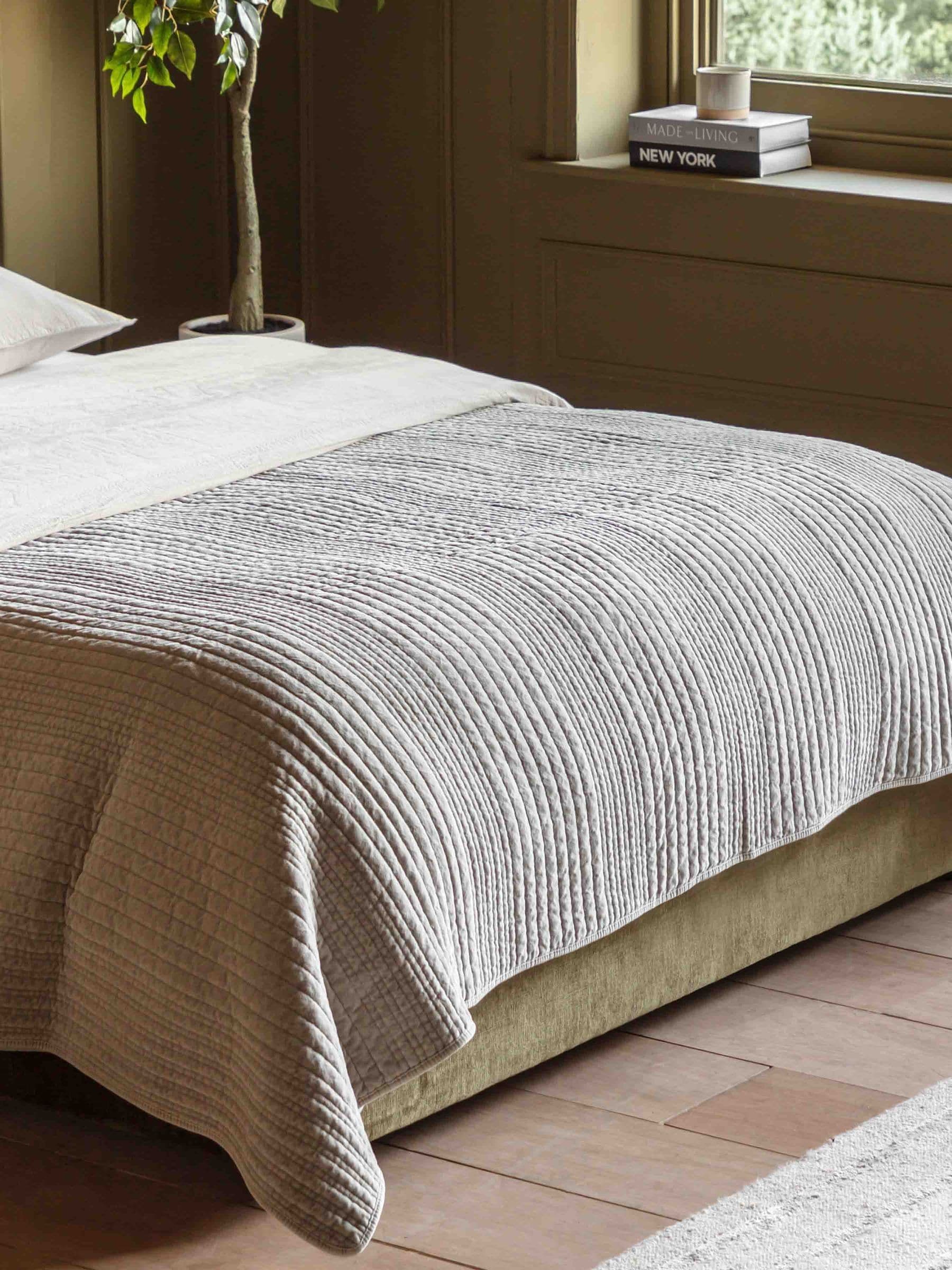 Crossland Grove Stitched Cotton and Velvet Bedspread in Cream, 220x240 cm - Image 3