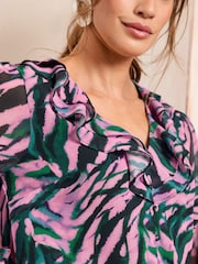 Розовый - Love & Roses Ruffle Detail V-Neck Long Sleeve Blouse - Image 2 of 4