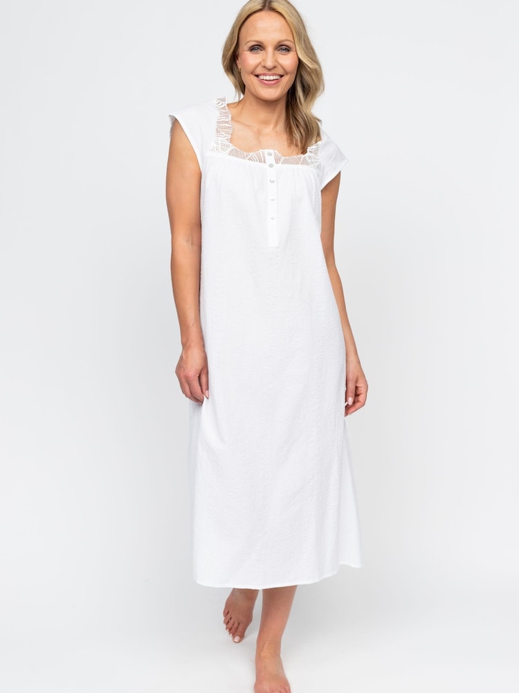 Cyberjammies White Nora Rose Detail Seersucker Long 100% Cotton Nightdress - Image 1 of 4