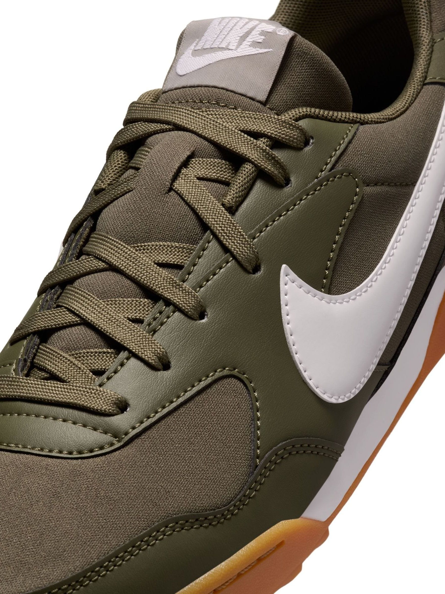 Buy Зелений/Білий - Кросівки Nike Terra Manta з сайту Next Ukraine
