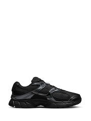 Nike Black V5 Runner Trainers - Image 4 of 11