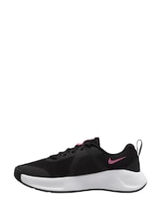 Nike Black/Pink MC 3 Gym Trainers - Image 2 of 4