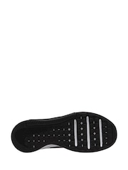 Nike Black/Pink MC 3 Gym Trainers - Image 4 of 4