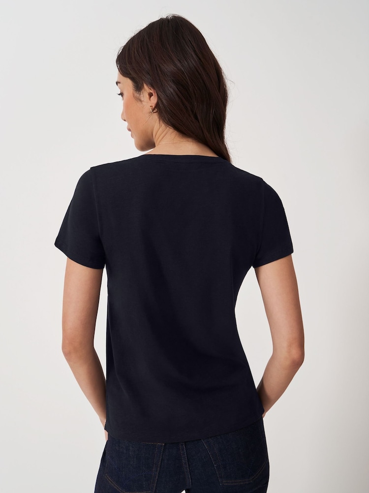 Crew Clothing Company Perfect V-Neck Slub 100% Cotton Black T-Shirt - Image 2 of 5 Crew Clothing Company Perfect V-Neck Slub 100% Cotton Black T-Shirt - Image 2 of 5