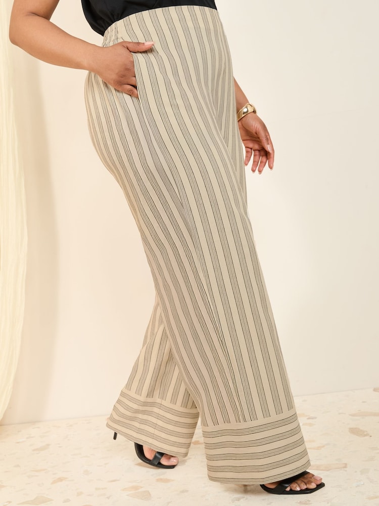 Pantalones Premium de pernera ancha de Friends Like These - Imagen 2 de 4 Pantalones Premium de pernera ancha de Friends Like These - Imagen 2 de 4