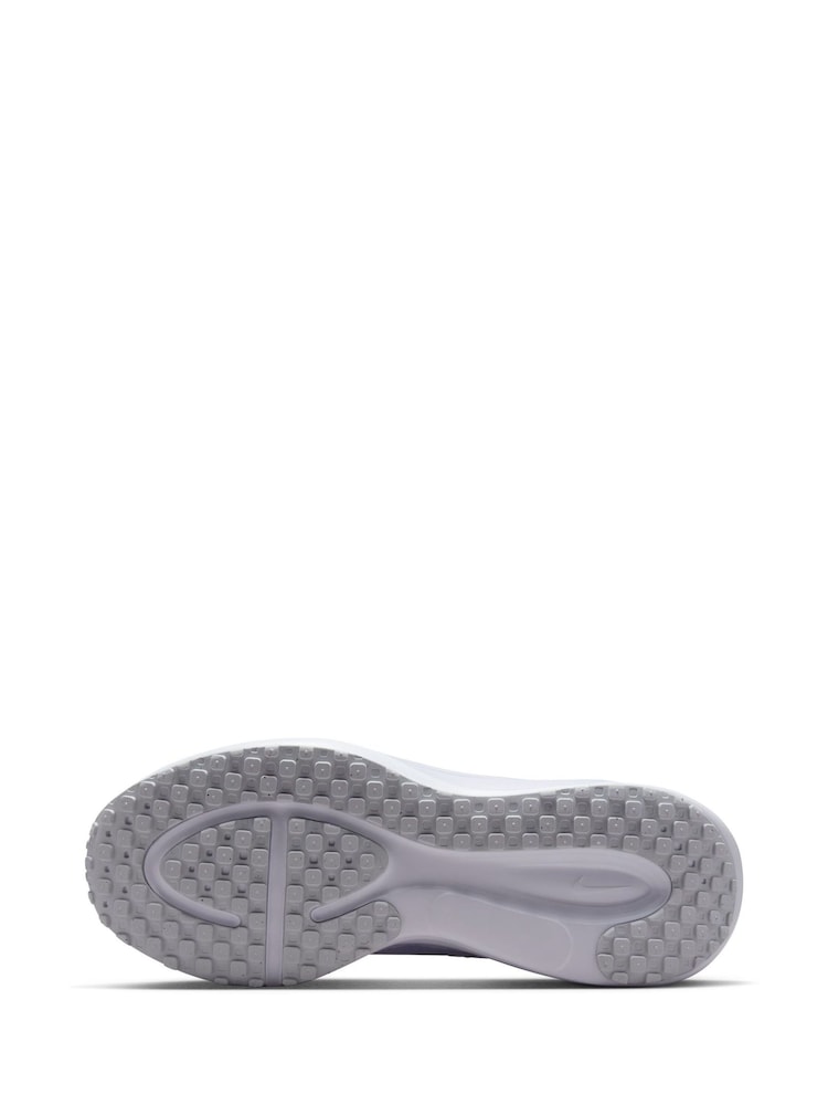 Nike White Revolution 8 Road Running Trainers - Image 9 of 9