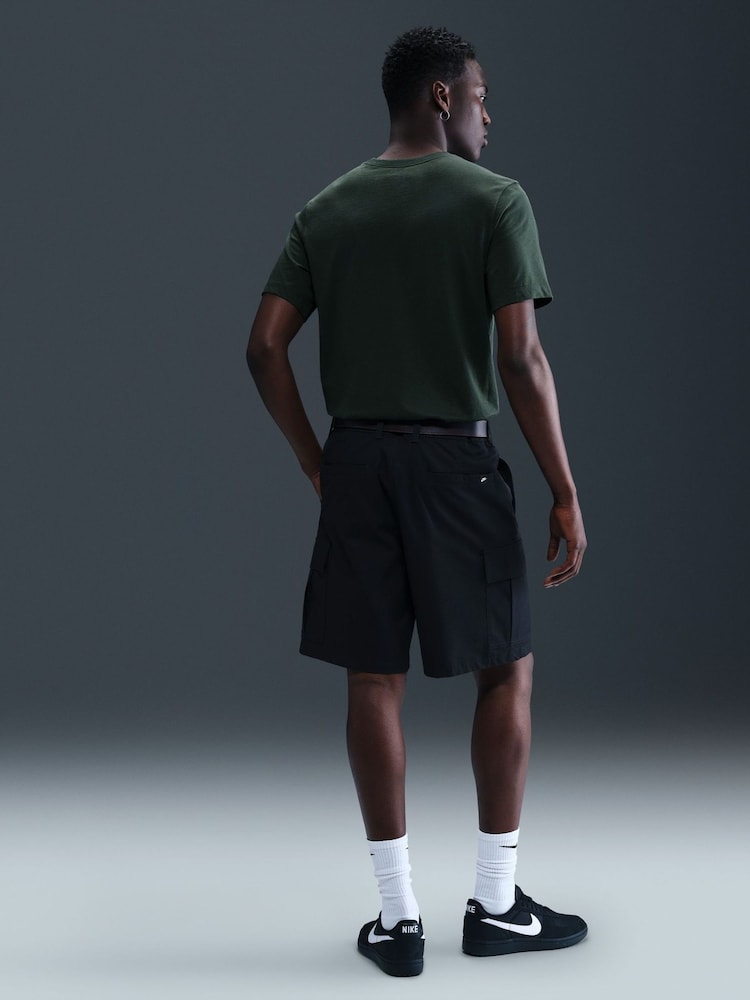 Nike Green Chelsea FC Crest Graphic T-Shirt - Image 2 of 5