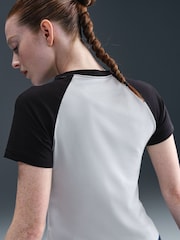 Nike Sportswear Chill Knit T-Shirt - Imagen 5 de 5