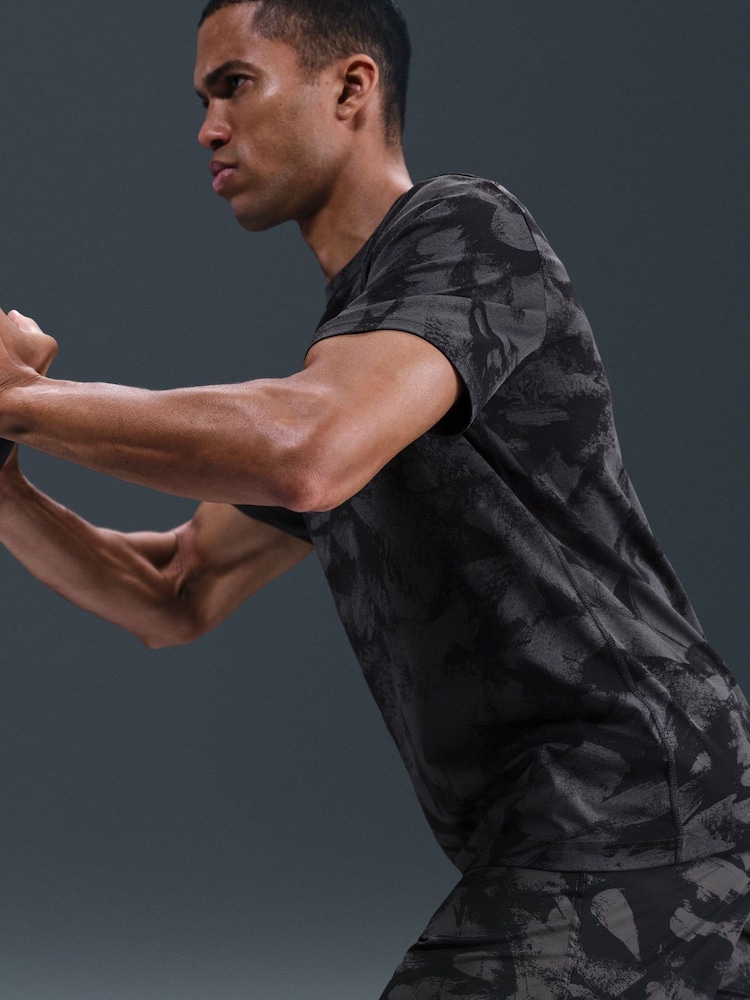 Nike Dri-FIT Form 7 inch Printed Training Shorts - Bild 5 von 5