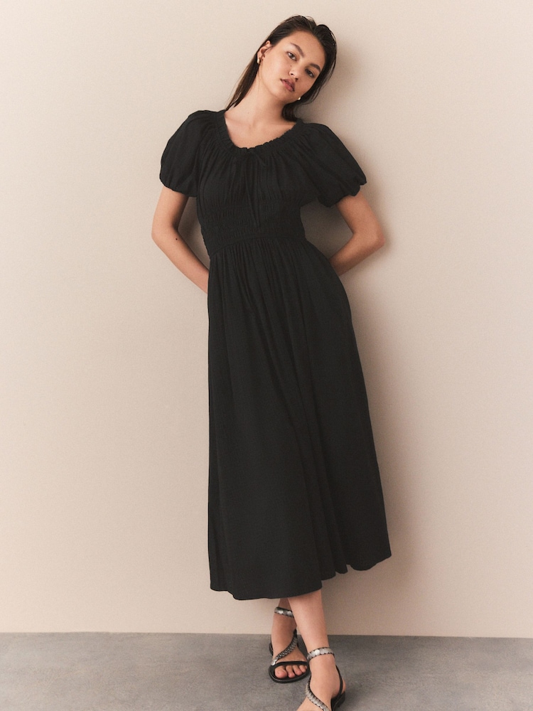 Schwarz - Puff Sleeve Seersucker Midi Summer Dress - Bild 1 von 8 Schwarz - Puff Sleeve Seersucker Midi Summer Dress - Bild 1 von 8