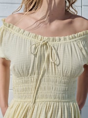 Lemon Yellow Puff Sleeve Seersucker Midi Summer Dress - Image 5 of 8