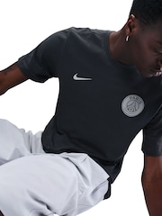 Nike Black PSG Paname Graphic T-Shirt - Image 9 of 11
