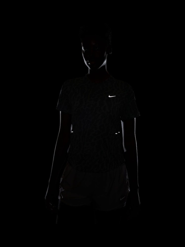Nike Black Swift Dri-FIT Short Sleeve Running Top - Image 4 of 4