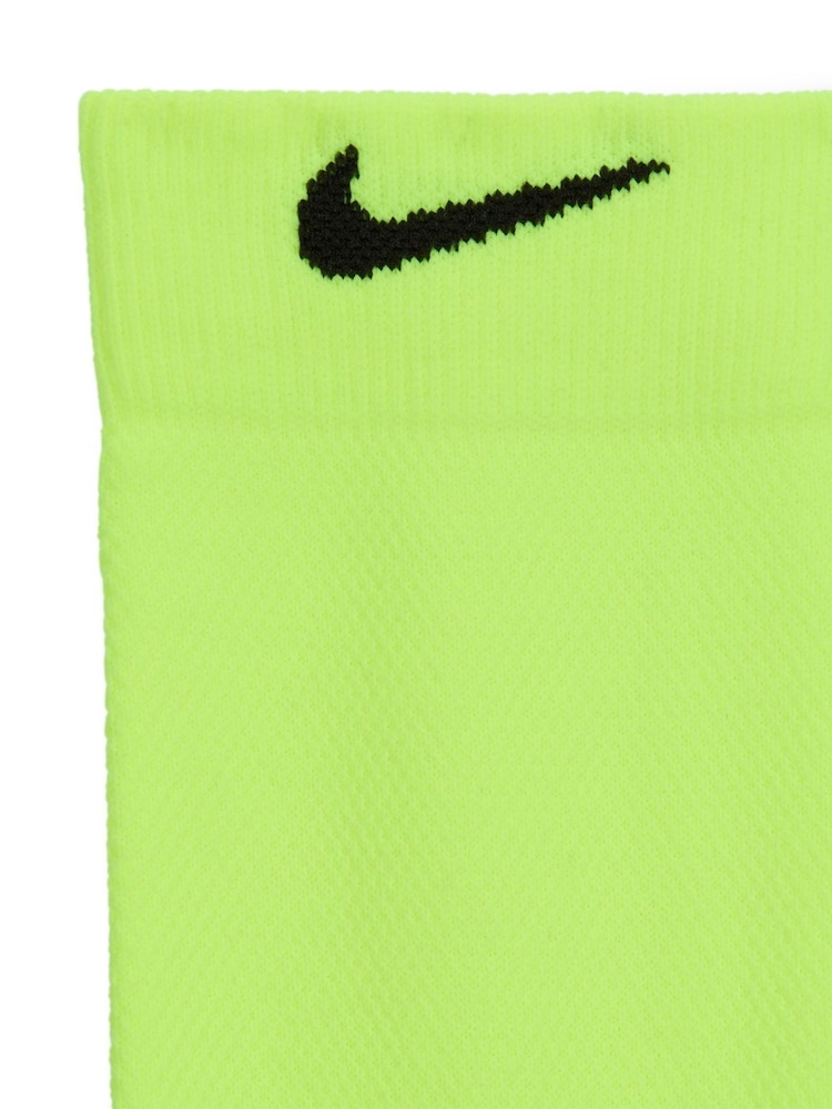 Nike Yellow Dri-FIT Fast Performance Crew Socks 1 Pack - Image 4 of 4