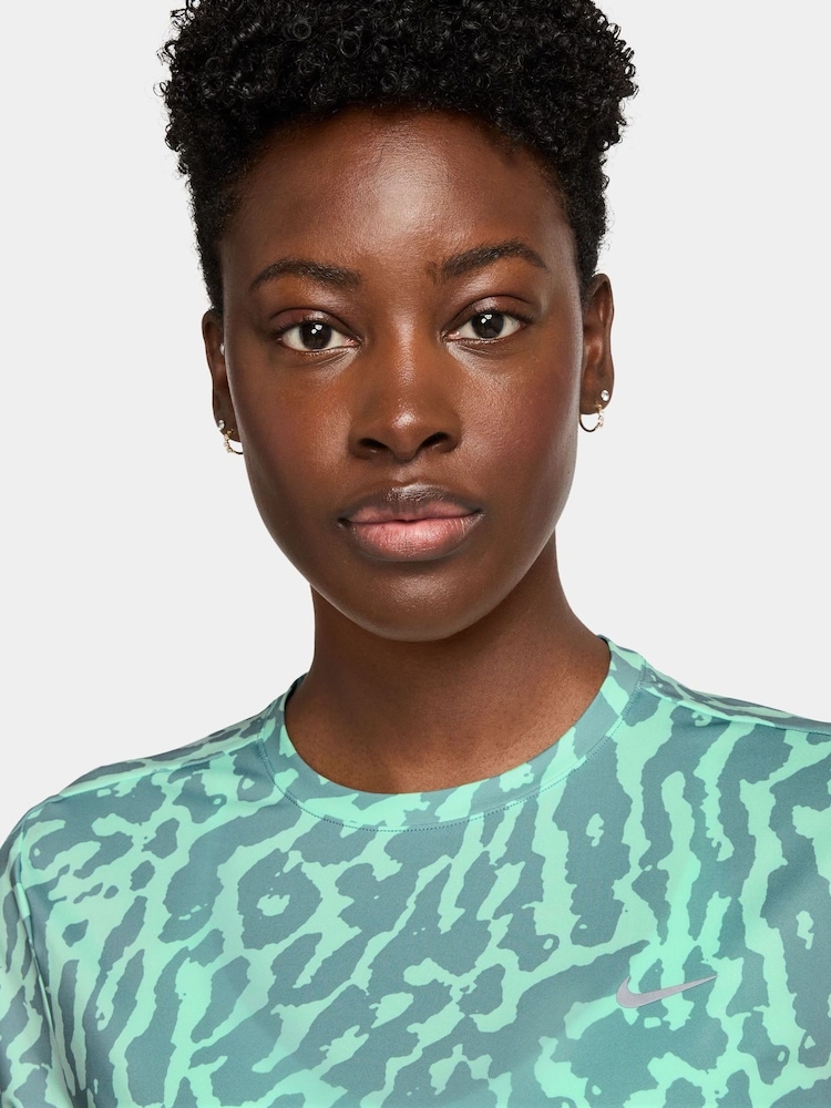 Nike Green Swift Dri-FIT Short Sleeve Running Top - Image 3 of 3