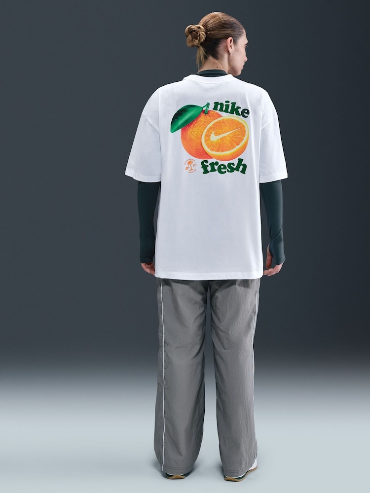 Nike White Oversized Sportswear Short Sleeve T-Shirt - Image 2 of 7
