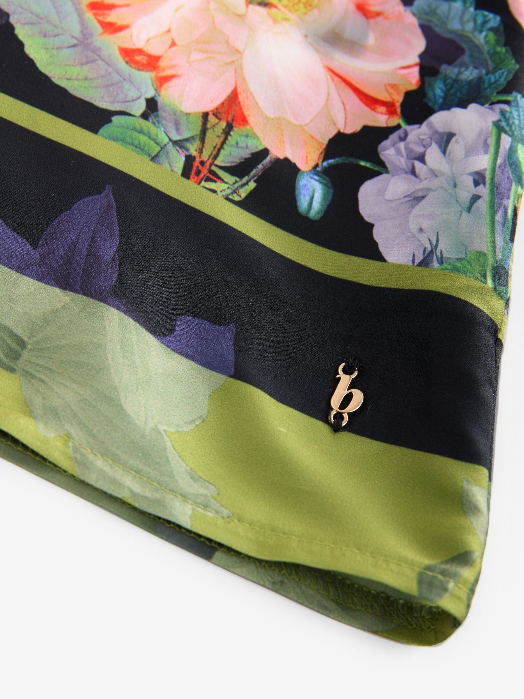 関税込★B by Ted Baker★花柄ビスコース ルームウェア パジャマ Next：日本 B by Ted Baker エクリュ スネーク 花柄 コットン
