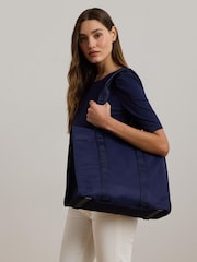 Marineblau - Lauren Ralph Lauren – Stevie – Tote-Bag aus Nylon mit Logo auf dem Griff - Bild 5 von 7
