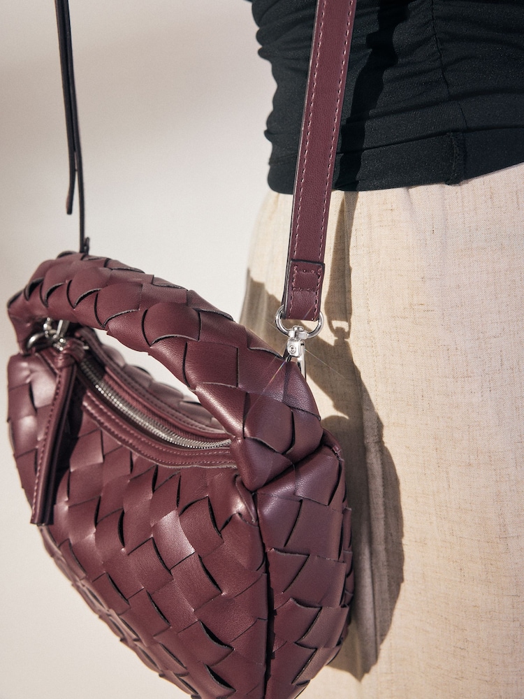 Burgundy Red Hand Held Bag - Image 4 of 9