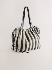 Black & White Raffia Shoulder Bag - Image 6 of 10