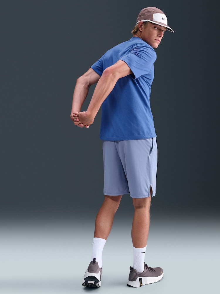 Nike Blue Dri-FIT Training T-Shirt - Image 2 of 5 Nike Blue Dri-FIT Training T-Shirt - Image 2 of 5