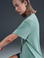 Nike Cannon Green Dri-Fit One Relaxed Short Sleeve Top - Image 5 of 5