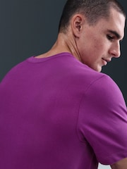 Nike Bold Berry Dri-FIT Training T-Shirt - Image 4 of 5