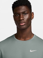 Nike Clay Green Dri-FIT Miler Running T-Shirt - Image 3 of 3