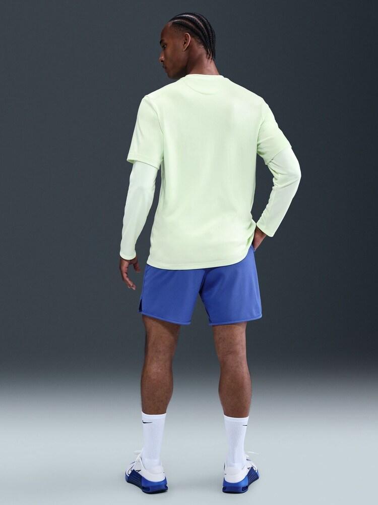 Nike Blue Dri-FIT Totality 7 Inch Knit Training Shorts - Image 2 of 5 Nike Blue Dri-FIT Totality 7 Inch Knit Training Shorts - Image 2 of 5