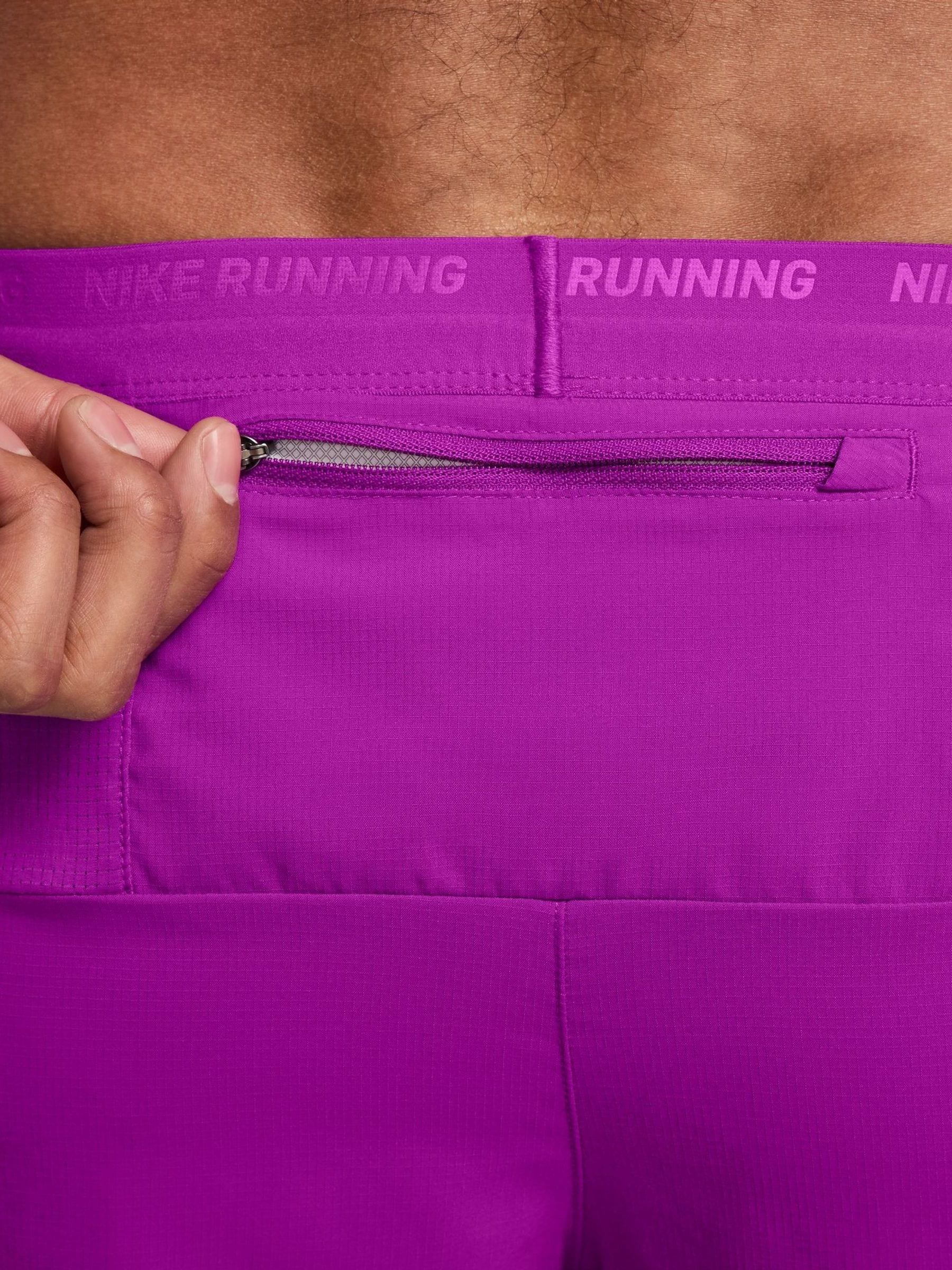 Nike Stride ウィンドブレーカー パープル XXL Buy Nike Light Purple Dri-FIT Stride 7 Inch Running Shorts from