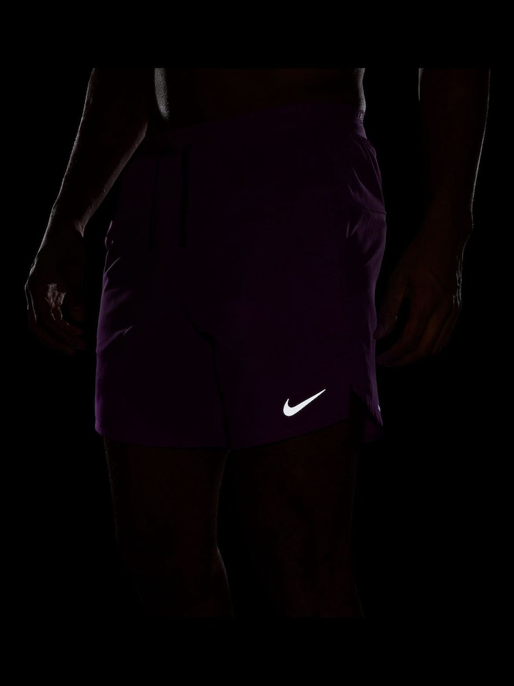 Nike Light Purple Dri-FIT Stride 7 Inch Running Shorts - Image 5 of 5