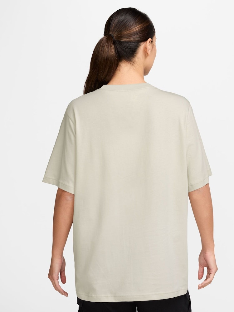 Nike Sportswear Essential T-Shirt - Imagen 2 de 3
