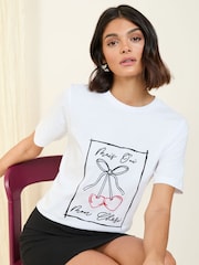 Friends Like These Cream Crew Neck Slogan 100 Cotton Easy TShirt - Image 1 of 4