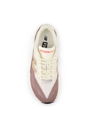 New Balance White Ground Womens Fuelcell Rebel V5 Trainers - Image 8 of 10