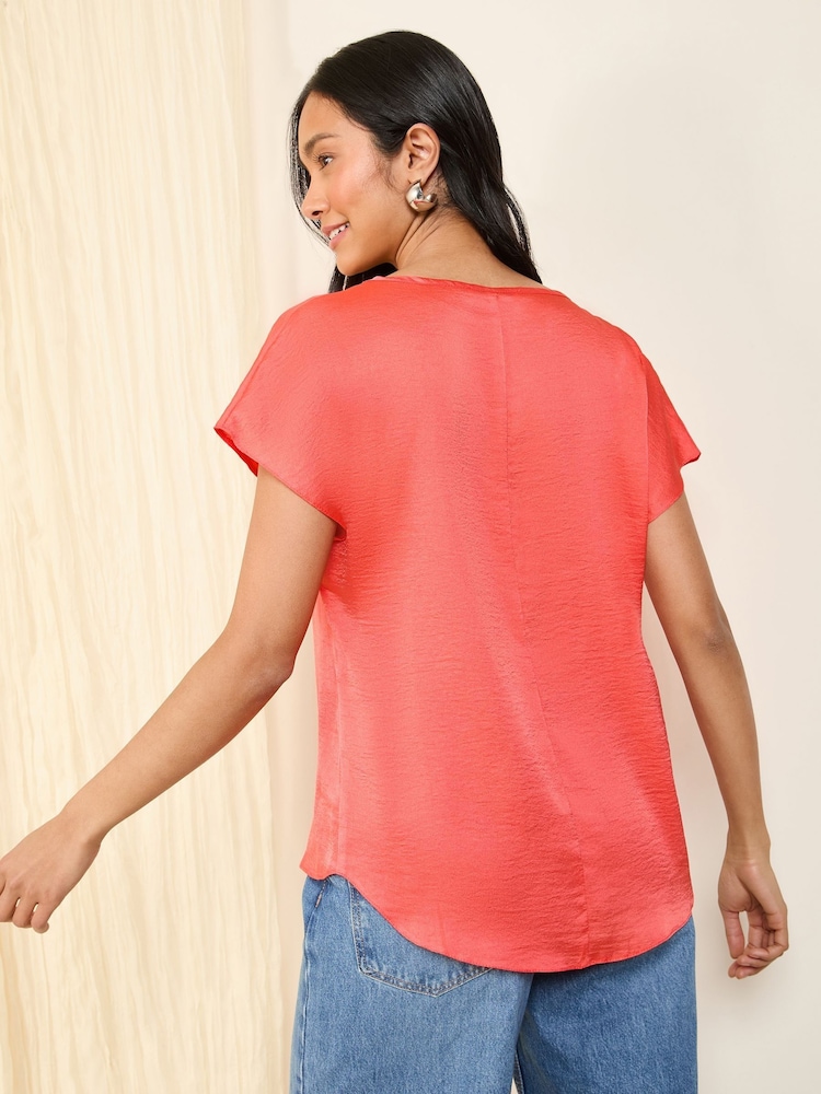 Rosa - Friends Like These V-Neck Diamante Trim Short Sleeve Blouse - Imagen 4 de 4