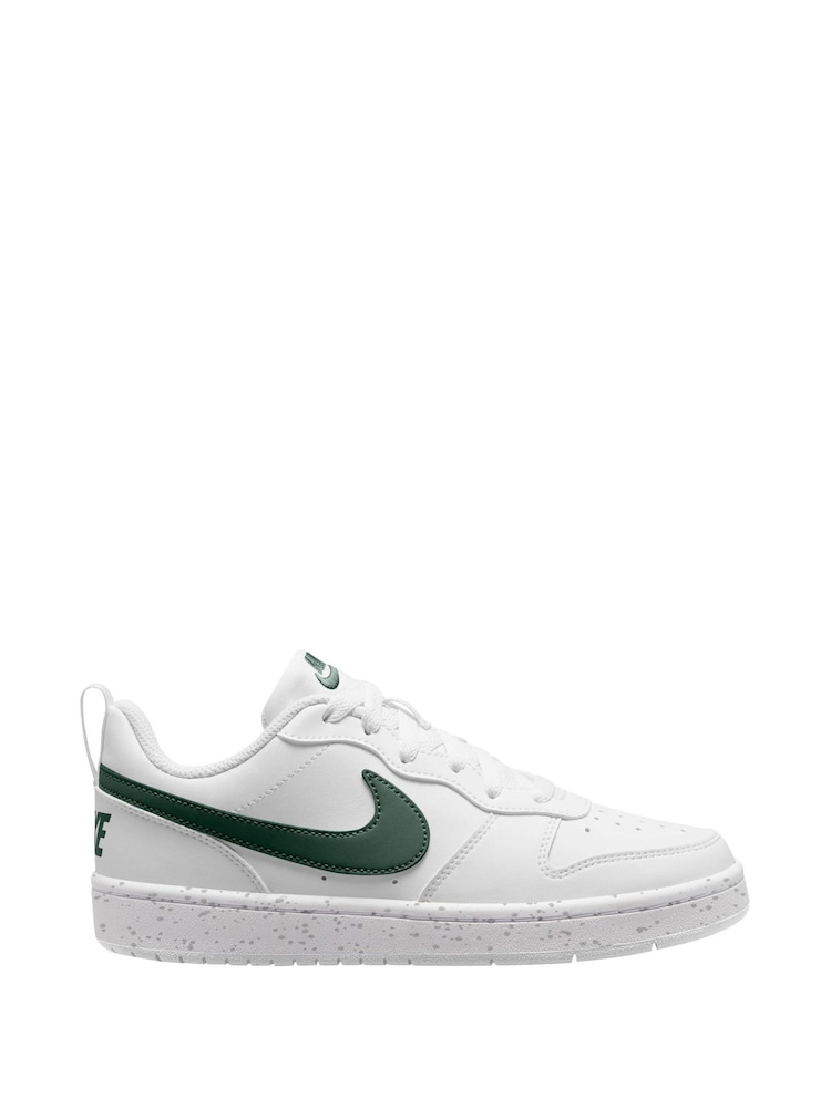 Bela/jelka zelena - Nike športni copati Youth Court Borough Low Recraft - Slika 1 iz 4