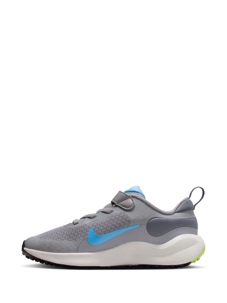 Nike Cement Grey/Blue Junior Revolution 7 Trainers - Image 2 of 10 Nike Cement Grey/Blue Junior Revolution 7 Trainers - Image 2 of 10
