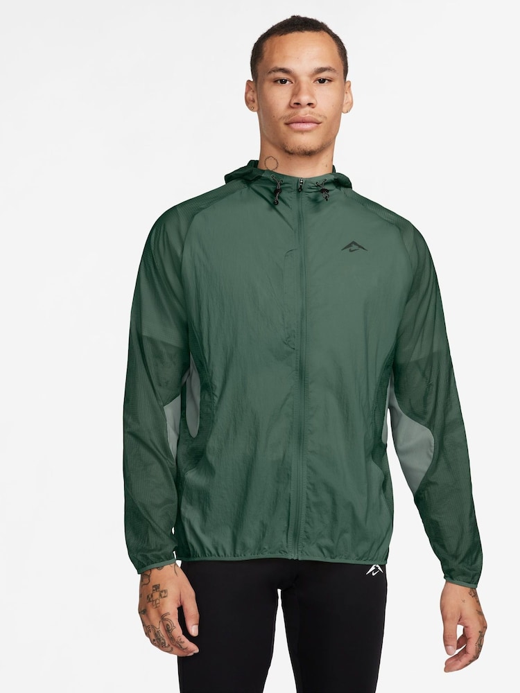 Nike Fir Green Trail Aireez Running Jacket - Image 1 of 4