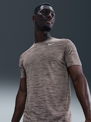 Nike Brown Dri-Fit Training T-Shirt - Image 4 of 5