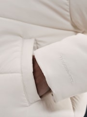 Light Bone - Nike Loose Sportswear Classic Puffer Therma FIT Hooded Jacket - Bild 6 von 6