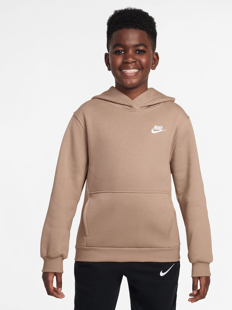 Natur, Hanf - Nike Club Kapuzensweatshirt aus Fleece - Bild 1 von 3