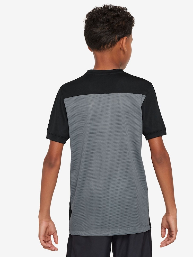 Nike Cool Grey Academy 25 Dri-FIT Football Shirt - Image 2 of 3 Nike Cool Grey Academy 25 Dri-FIT Football Shirt - Image 2 of 3