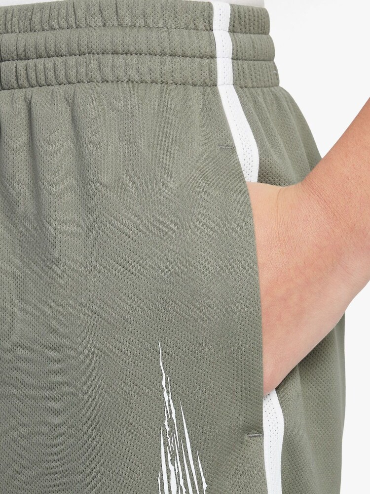 Nike Army Green Multi Dri-FIT Shorts - Image 4 of 4 Nike Army Green Multi Dri-FIT Shorts - Image 4 of 4